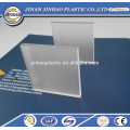 Faltwand aus klar gefrostetem Plexiglas